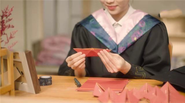 光遇：國服上線編號禮盒，小陳拿到了0001，歐皇玩家免費得